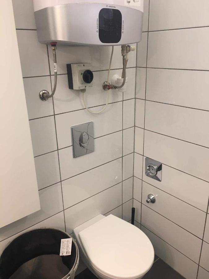 Cuki Apartmanok Dombóvár エクステリア 写真